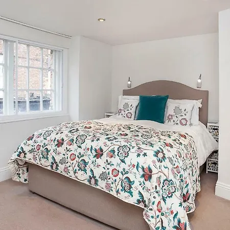 The King's- Gorgeous Centre 约克