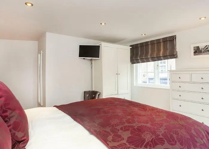 The King's- Gorgeous Centre York