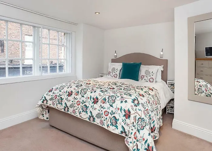 The King's- Gorgeous Centre York